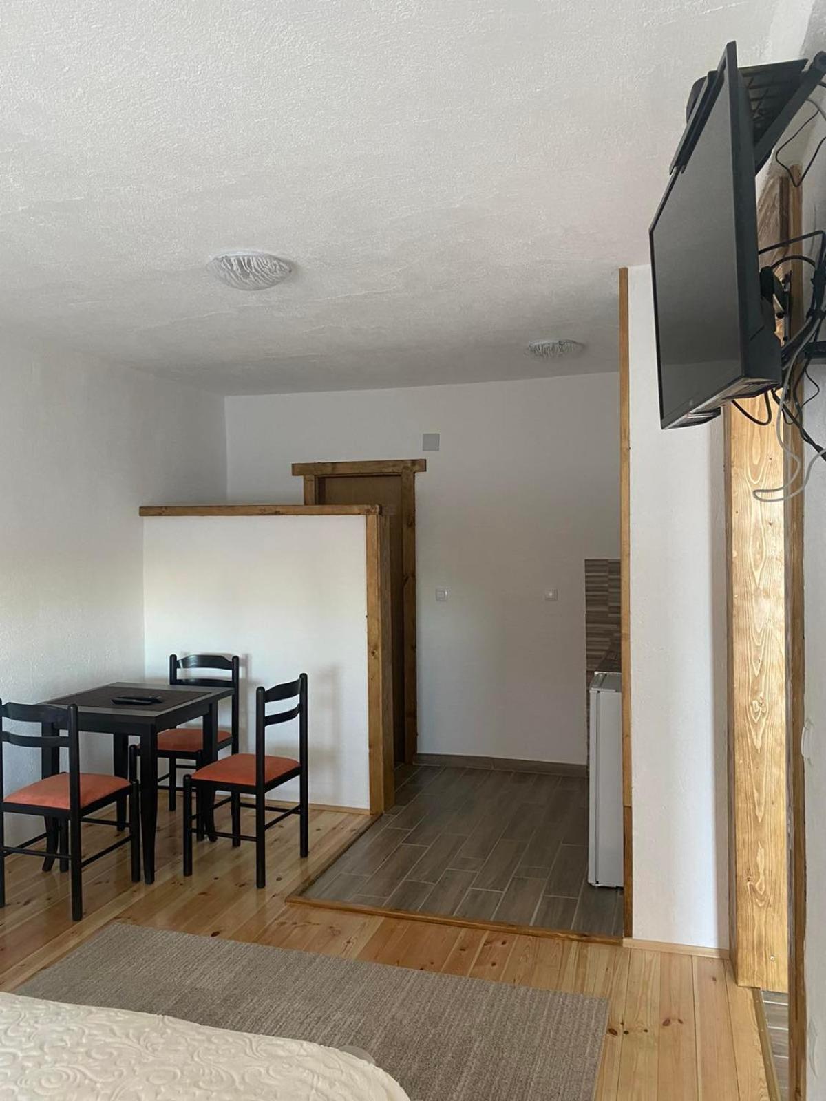 Studio Apartmani V&V Žabljak Esterno foto
